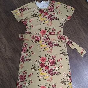 Size small NWOT Lularoe Marley dress